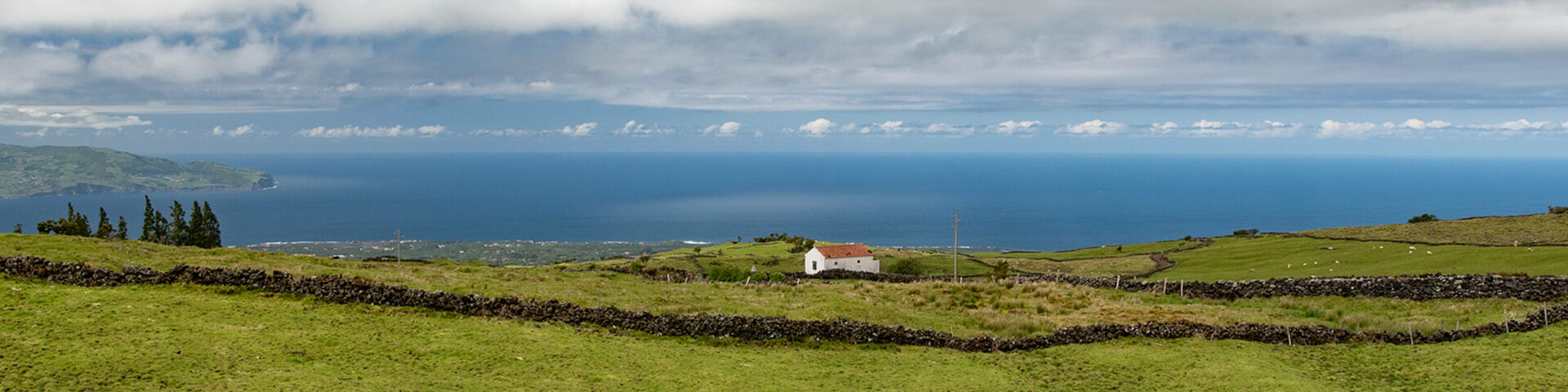 hiking in the Azores