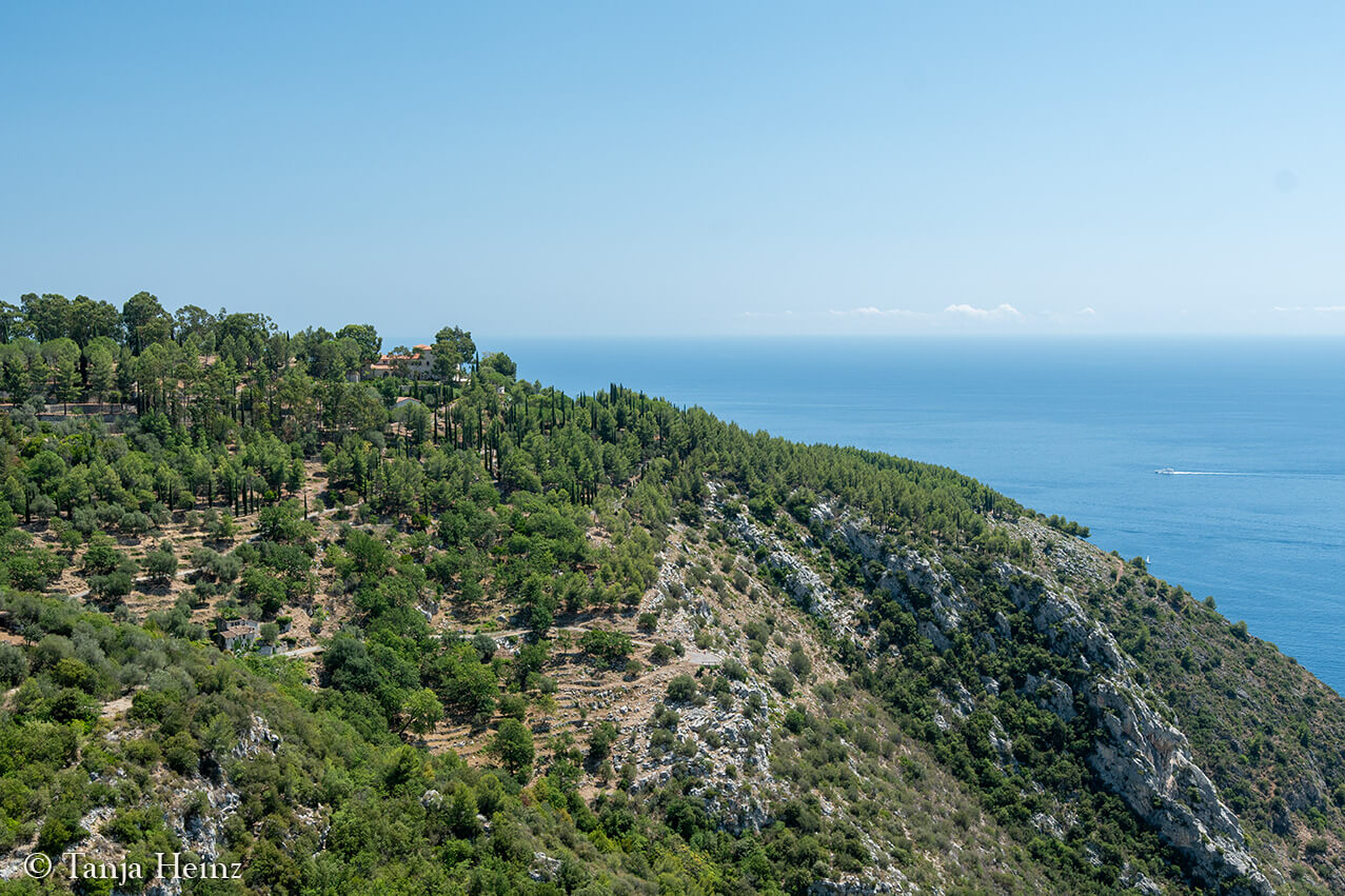 Éze